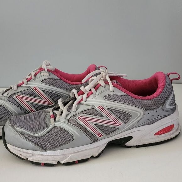 New Balance 540 running shoe pink woman's size 10 - Picture 3 of 7